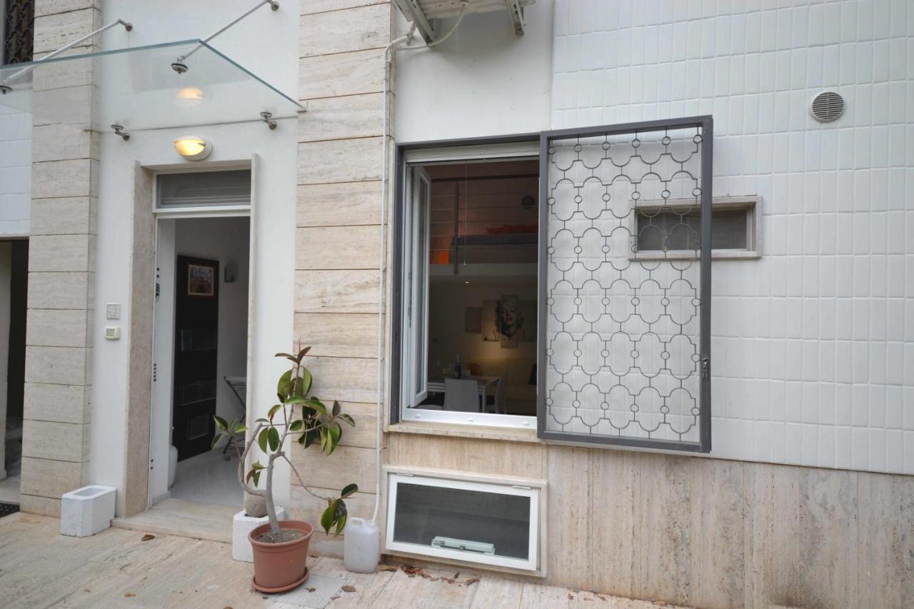 트라니 Golden Bay B&B 외부 사진